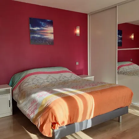 Holiday home De La Roche Baron, Haute-loire *